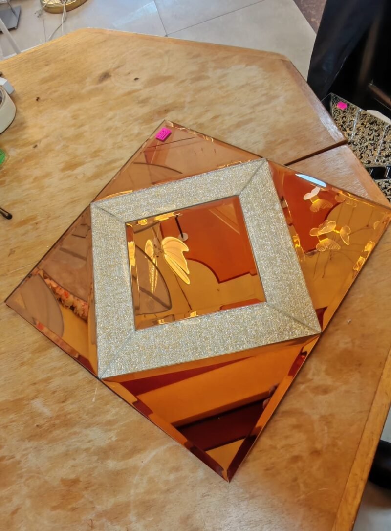 MOSAICO ESPEJADO AMBAR DIAMANTE